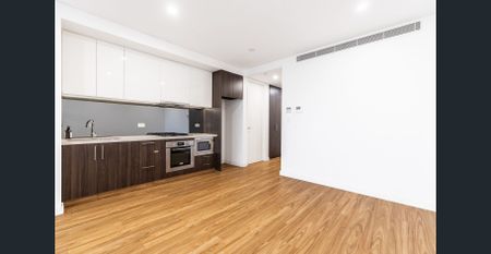 Two-Bedroom Apartment for Lease in Kensington - Photo 5