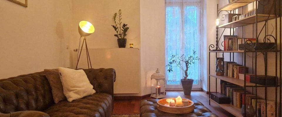 Pendler und Singles aufgepasst: Vollmöblierte Erdgeschosswohnung mit Terrasse im Palais am Stadtkai - Foto 1