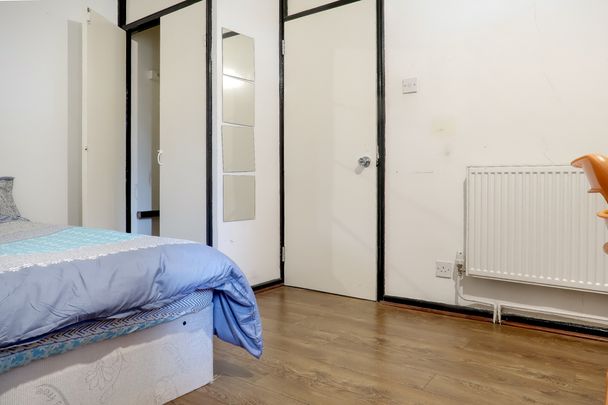 RM2 Cable Street | Whitechapel | London | E1 8GT - Photo 1