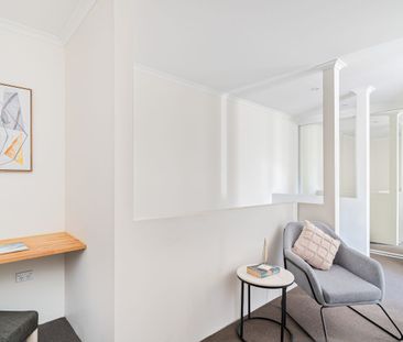 Renovated Apartment Central Location - Photo 1