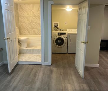 For Lease - 30 West Street Unit# Lower, East Gwillimbury, Ontario - Photo 6