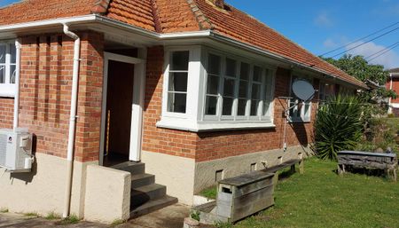 Mt Albert - 4 bedroom house - Photo 4