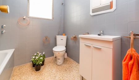 Carrer del Poeta Mas i Ros, Valencia, Valencian Community 46022 - Photo 5