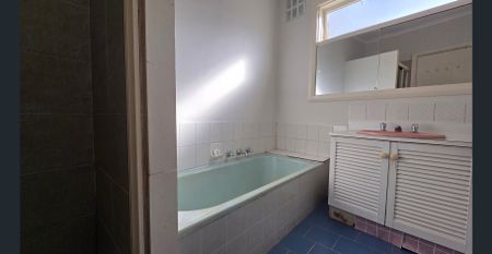 Spacious & Modern Home in Peaceful Location - Photo 3