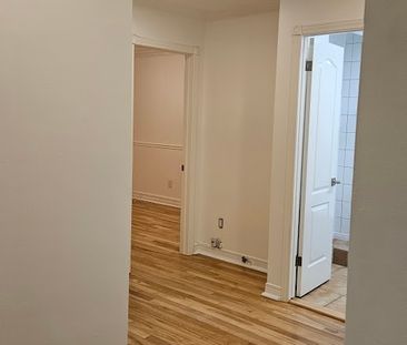 Logement 5 1/2 spacieux à louer sur la rue Des Ormeaux (Anjou) – Di... - Photo 3