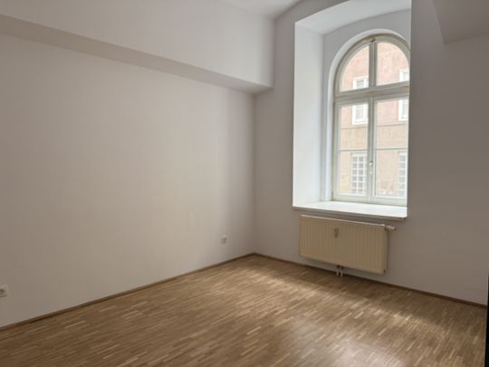 UNBEFRISTETE ERDGESCHOSSWOHNUNG! Hornbostelgasse 8-10/4/2 - Photo 1