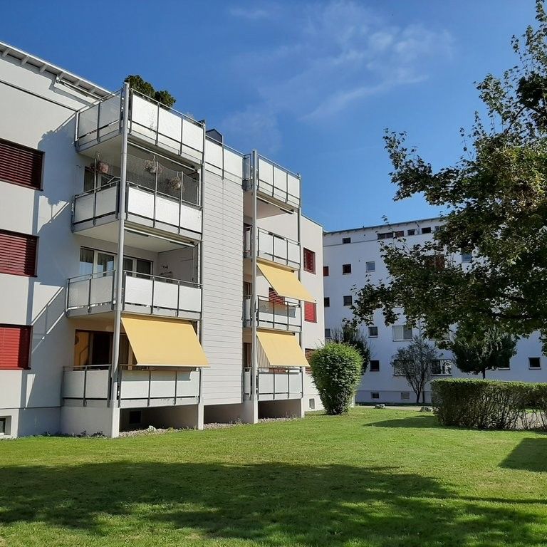 4.5 Zimmer Wohnung mit Sicht ins Grüne - Photo 1