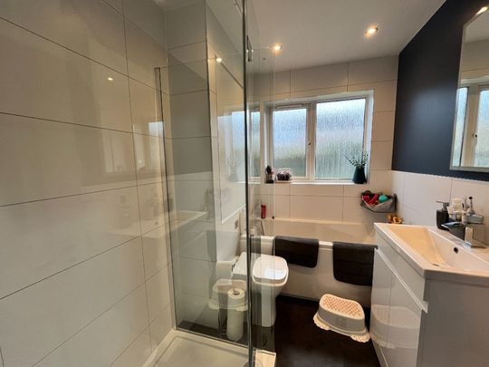 Cander Rigg, East Dunbartonshire, Bishopbriggs, G64 3LR - Photo 1