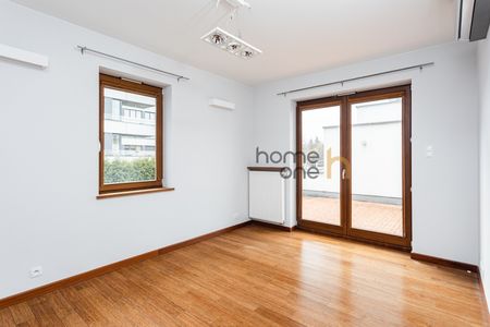 Modern House in Mokotów - Фото 2