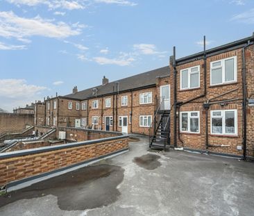 2 bedroom flat to rent - Photo 3