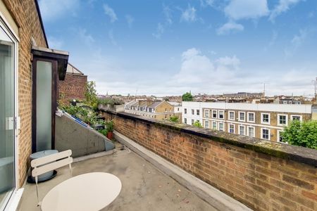 Studio Flat, Earls Court Road, W8 - Photo 4