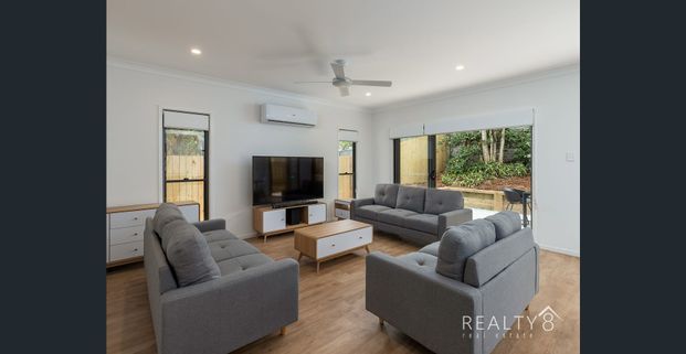 Large Modern Room with Ensuite - All Bills Included - Photo 1