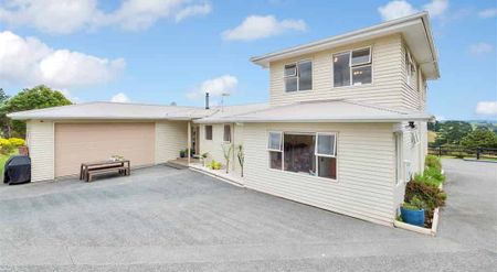 Generous Space and Well Positioned in Kaukapakapa - Photo 2