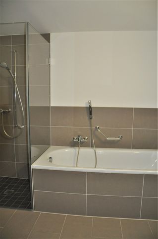 Schöne und moderne Wohnung an guter Lager - Foto 5