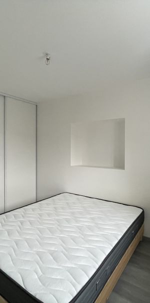 Location Appartement 2 pièces 28m² BLETTERANS 39140 - Photo 1