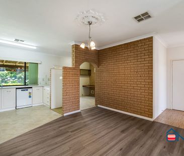 BATEMAN - 2X1 - BEAUTIFUL HOME IN A SUPERB LOCATION! - Photo 2