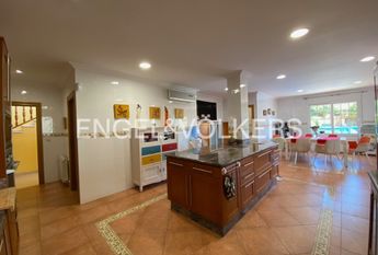 Casa o chalet de alquiler en Calle Murcia, Serra