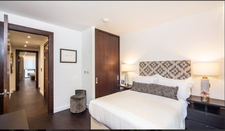 2 Bedroom , - Photo 4