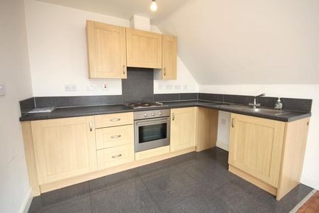 2 bedroom apartment to rent - Photo 4