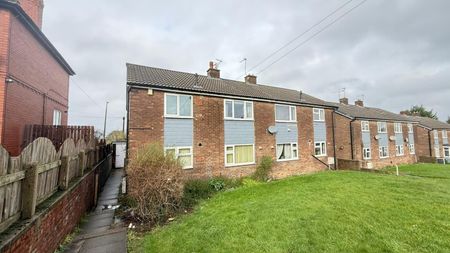 Fullerton Crescent, Rotherham, Thrybergh - Photo 4