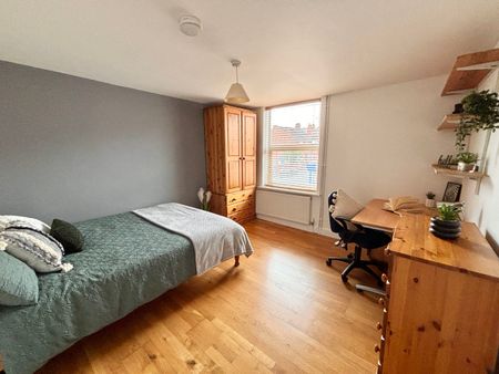 5 Bedrooms, 87 Gulson Road – Student Accommodation Coventry - Photo 3