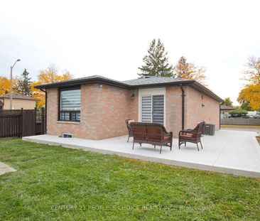 For Lease - 2 Betteridge Lane, Toronto, Ontario - Photo 3