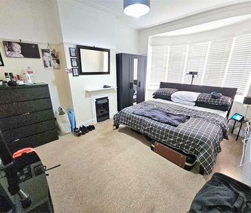 Pall Mall, Leigh On Sea, Leigh On Sea, SS9 - Photo 6