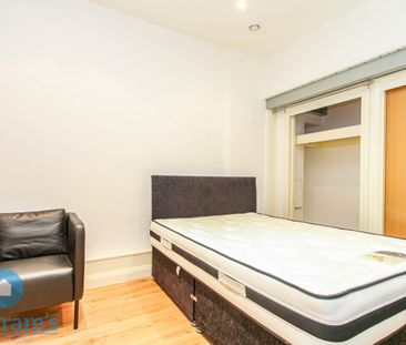 2 bed Apartment for Rent - Photo 5