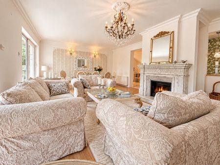 Elegancki dom z działką 1300m2 i garażem! – zdjęcie 3