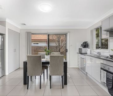 TOWNHOUSE IN HEART OF PENRITH!!! - Photo 6