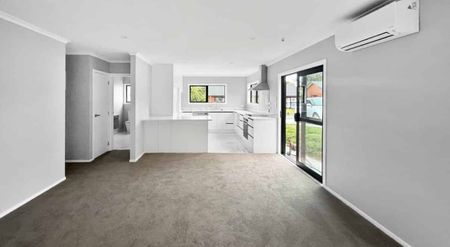 2 BED ACACIA BAY FIXED TERM - Photo 4