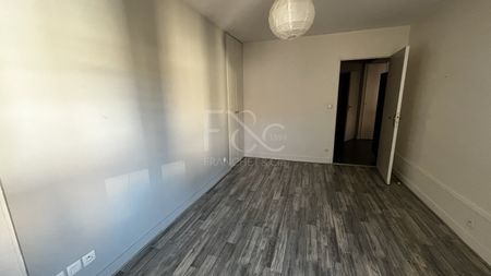 T3 de 105m² - Quai Tilsitt à Lyon 2ème - Photo 3