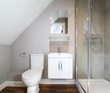 Room 8, High Street, Cherry Hinton, Cambridge - Photo 6