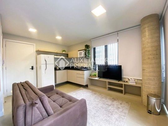 Apartamento com 1 quarto e 62m² para alugar em Auxiliadora, Porto Alegre. - Foto 1
