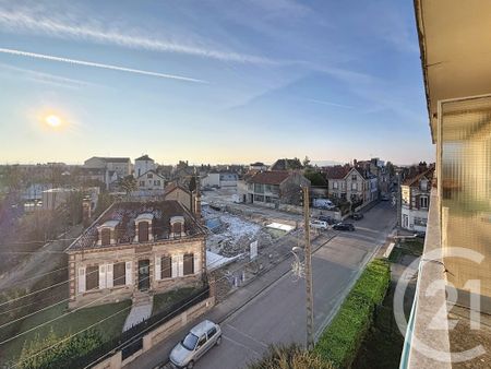 Location Appartement 2 pièces 65m² TROYES 10000 - Photo 4