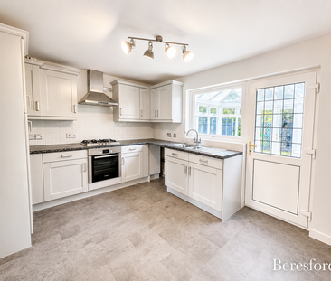 2 bedroom end of terrace house to rent - Photo 5