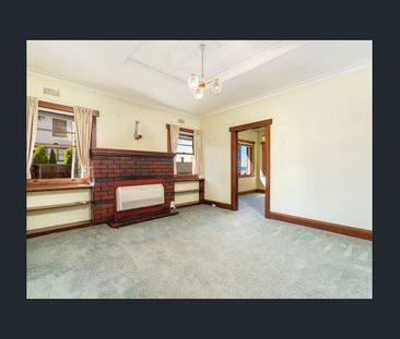 Inner-City Living with Comfort and Convenience - Photo 1