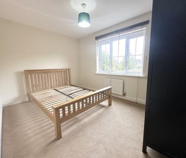 5 bedroom townhouse to rent - Photo 4