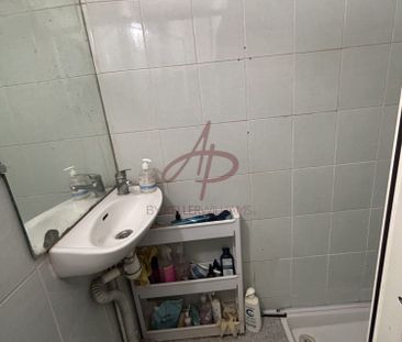 Location Appartement 2 pièces 20m² ROUBAIX 59100 - Photo 4
