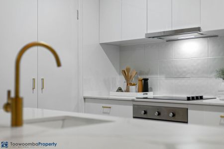 Beautifully Renovated & Ready for you! - Photo 4