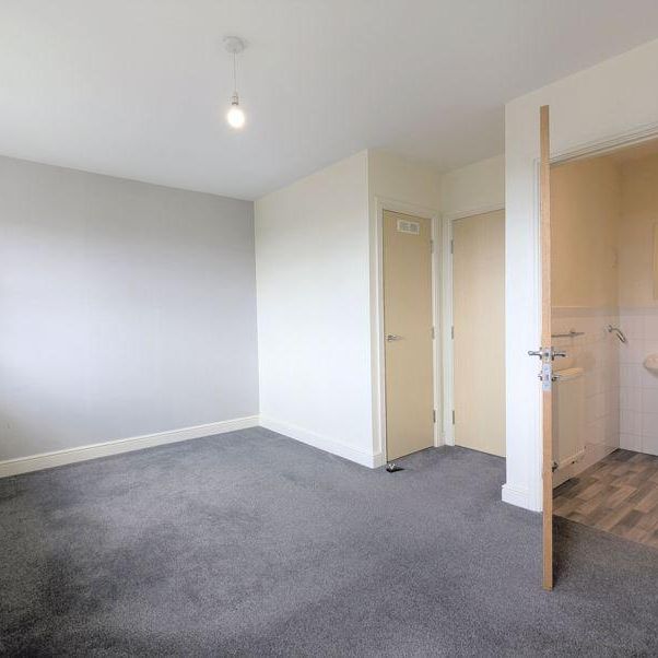 3 bedroom townhouse to rent - Photo 1