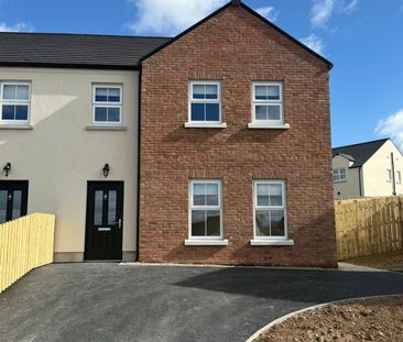 30 ROXBOROUGH MANOR, MOY, DUNGANNON, BT717FQ - Photo 1