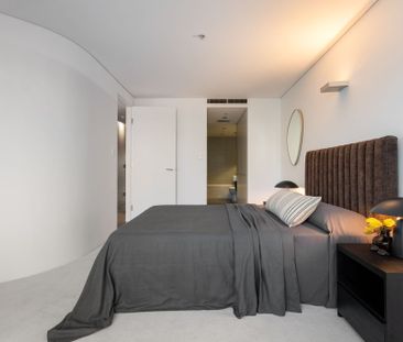 Paramount Two Bedroom with Separate Study - Offered Unfurnished - Photo 6