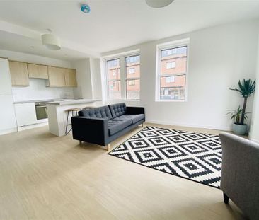 2 bedroom property to rent - Photo 1