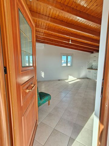 Studio/Γκαρσονιέρα για ενοικίαση Αγία Άννα (Κόρινθος) - Photo 2