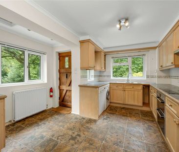 An exquisite four bedroom detached house in a idyllic rural setting... - Photo 1
