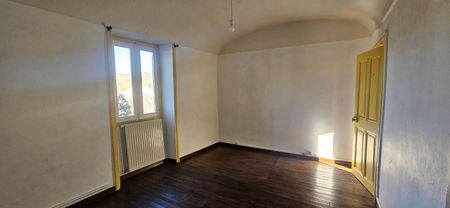 Location Appartement 3 pièces 55m² CHOMERAC 07210 - Photo 4