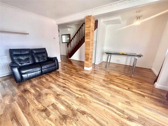 2 bedroom terraced house to rent - Photo 1