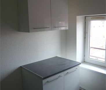 Location Appartement 3 pièces 66m² - Photo 3