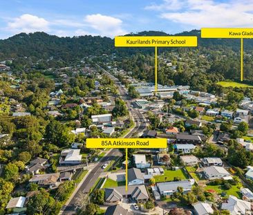 Comfort and Convenience Near Titirangi Village - Photo 4